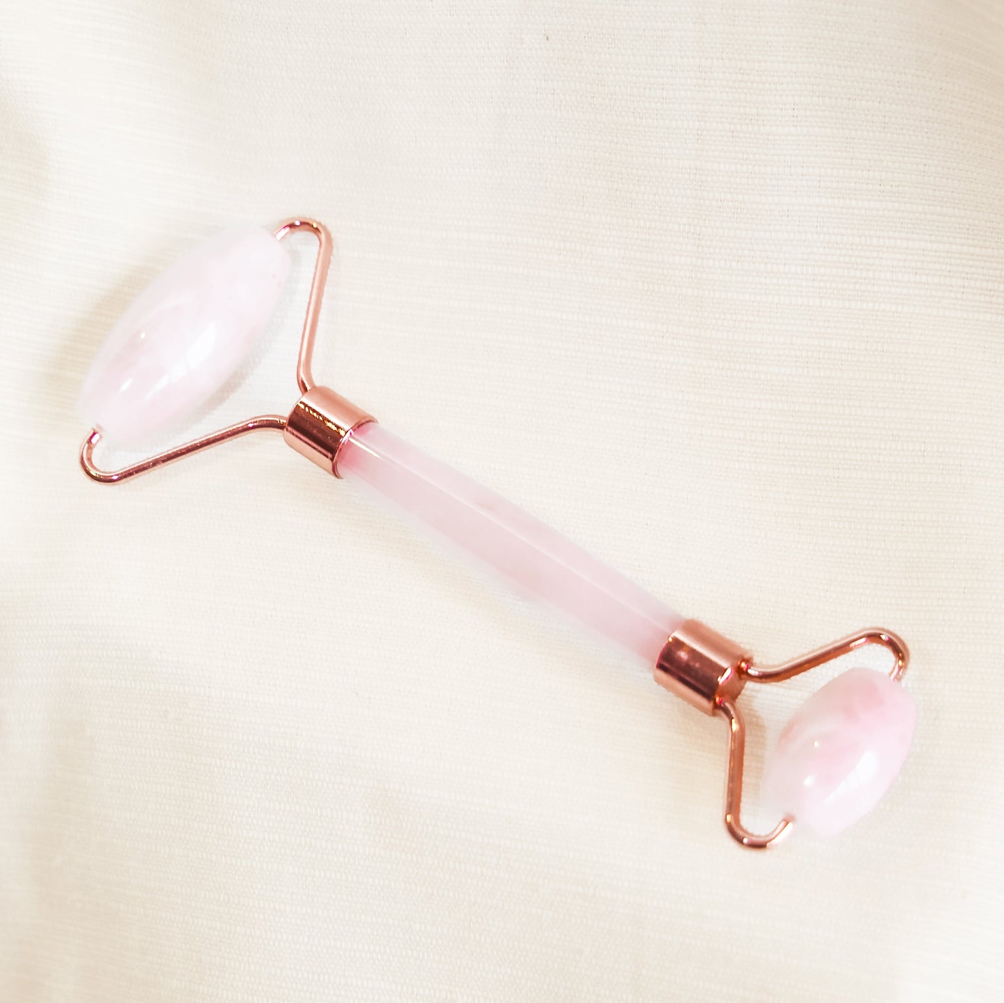 Kit de Massage Visage en Quartz Rose – Gua Sha & Roller